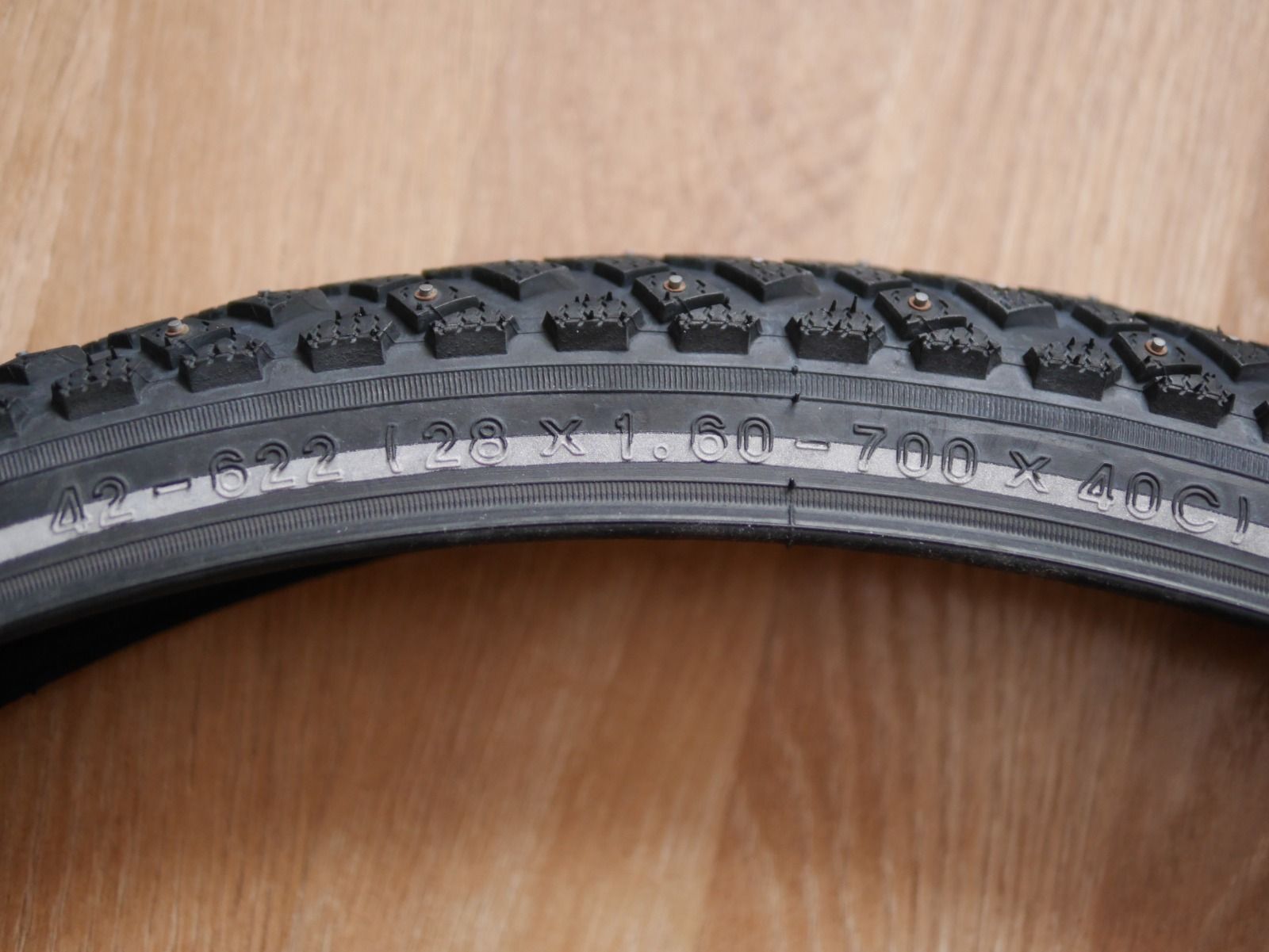 Покрышки зимние Schwalbe Winter Plus 622x40 28x1.6