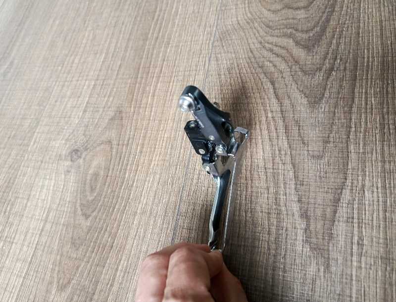Переключатель передний Shimano Tiagra на упор 2х10