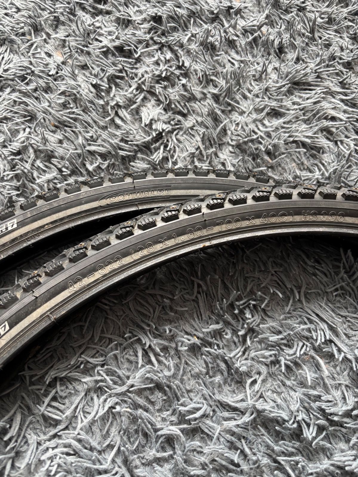 Зимние покрышки Schwalbe MARATHON WINTER PLUS 28 x 1.6