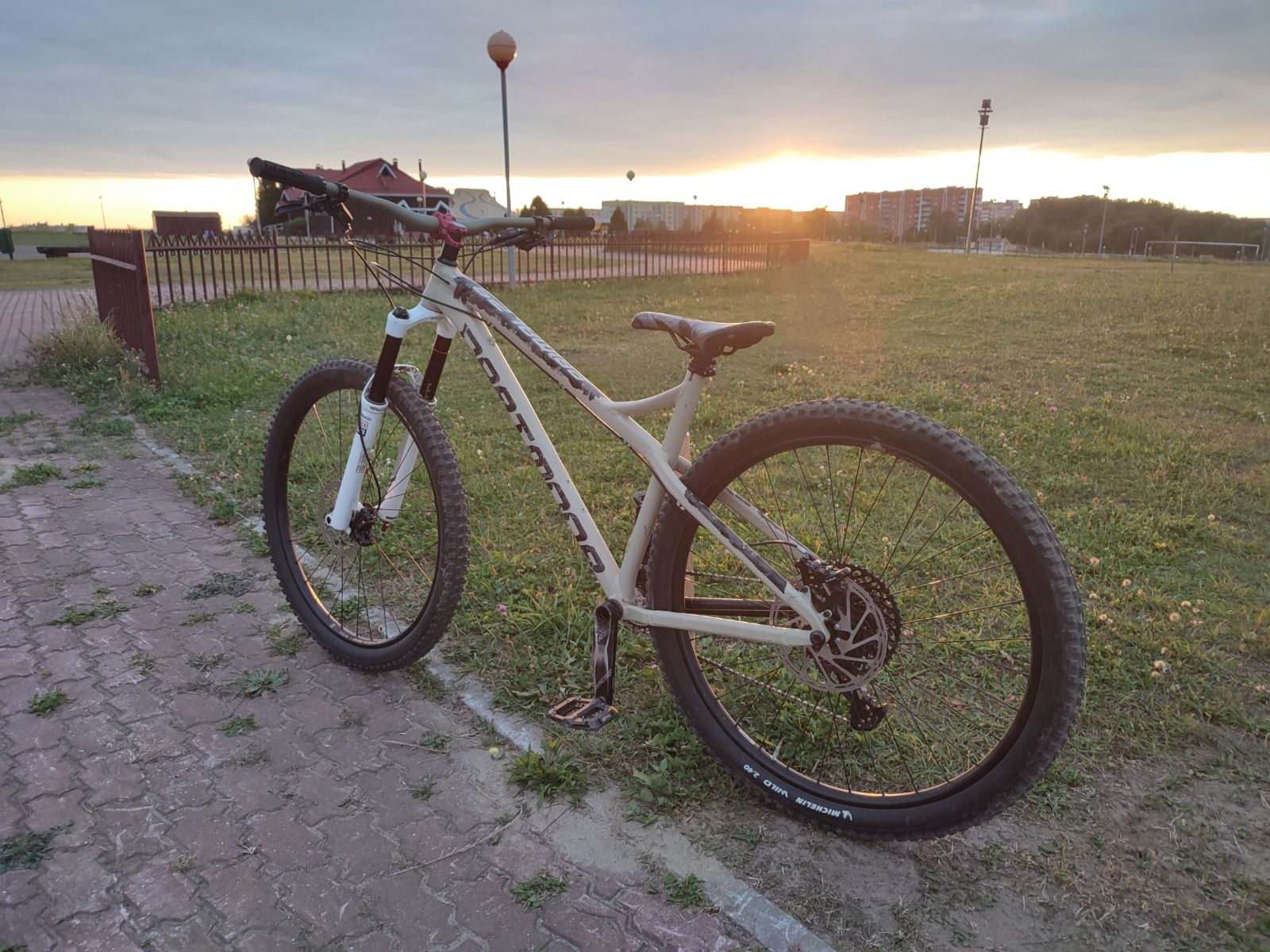Dartmoor primal 29/XL (торг)