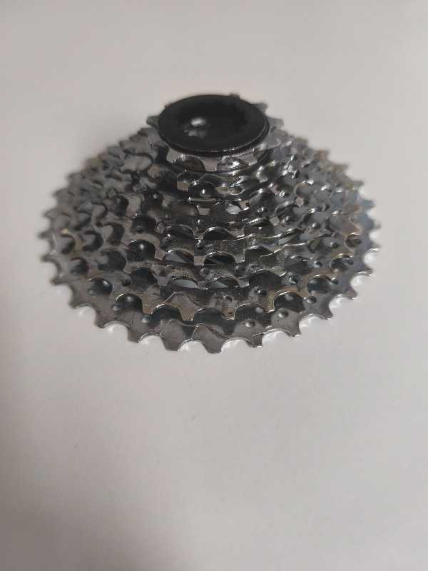 Касета 8 скоростей