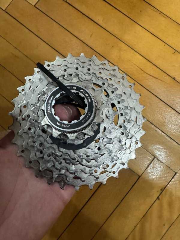 Кассета Shimano 105 CS-R7000 11-32 11ск