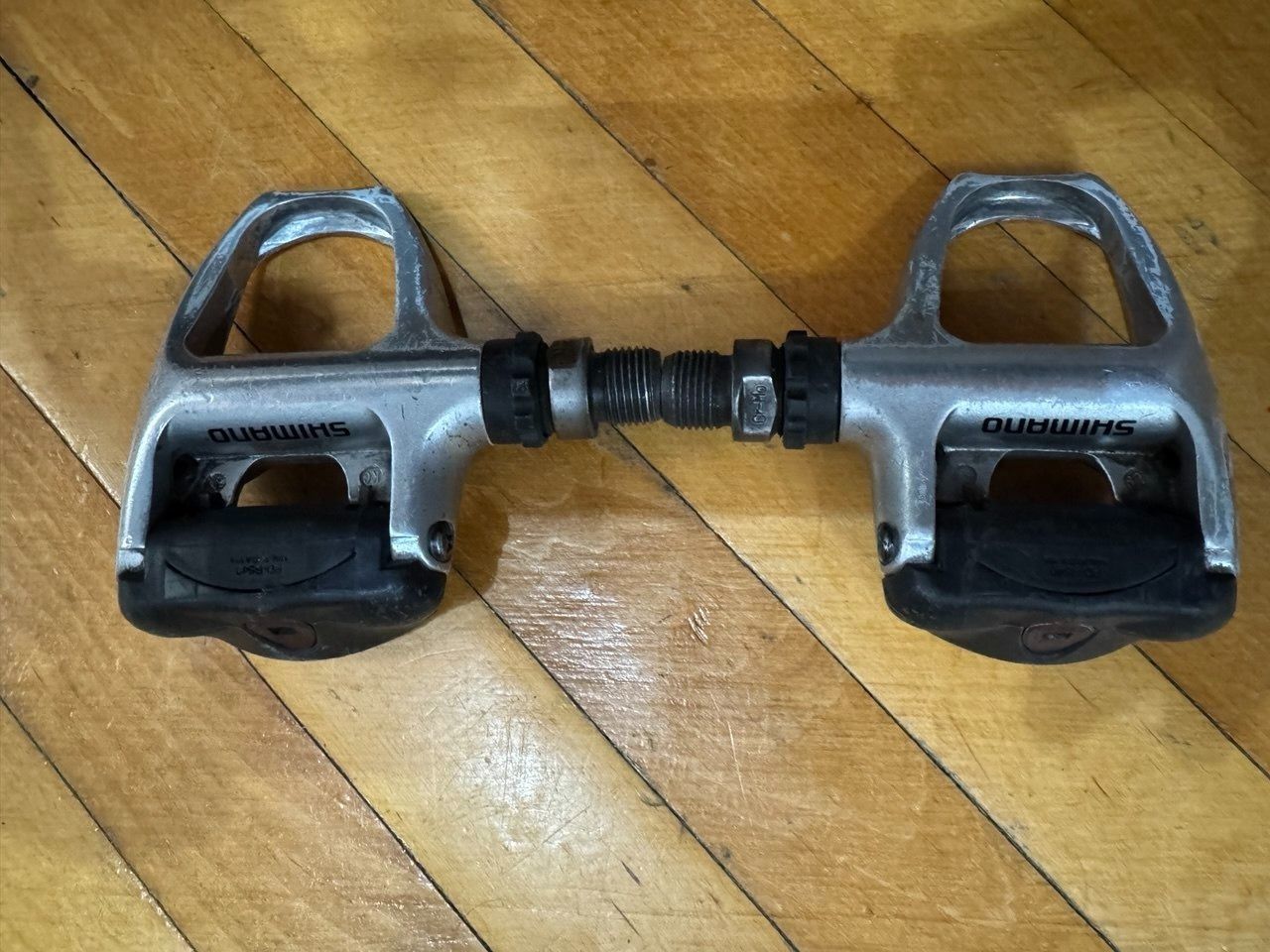 Контактные педали Shimano PD-R540 SPD-SL