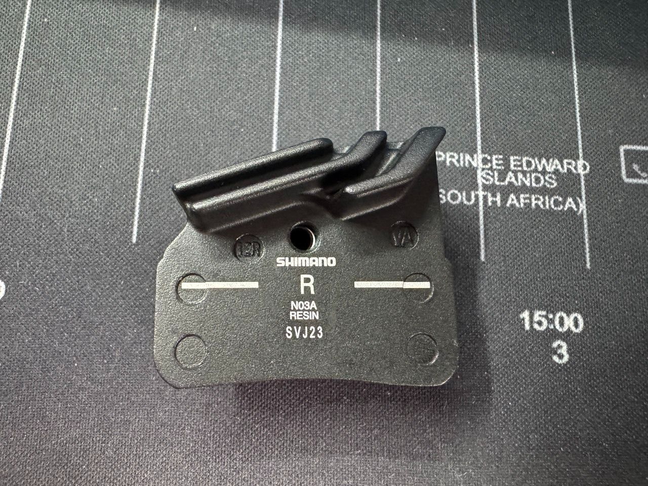 Тормоза Shimano SLX BR-M7120, 4х поршневые, servo wave, ротора RT-MT800 180mm CL, колодки новые N04C + N03A