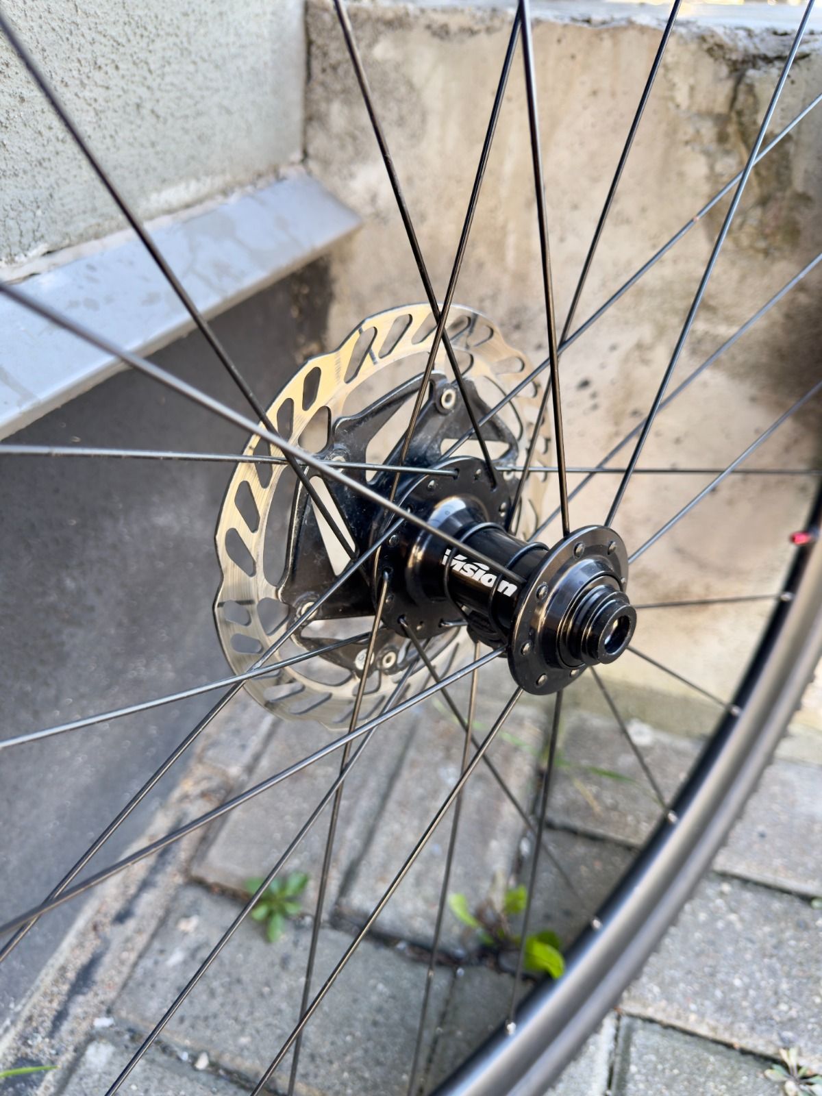 Колеса Vision TEAM 30 DISC CL TLR 28