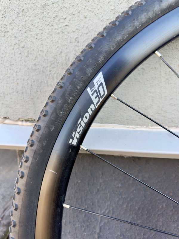 Колеса Vision TEAM 30 DISC CL TLR 28