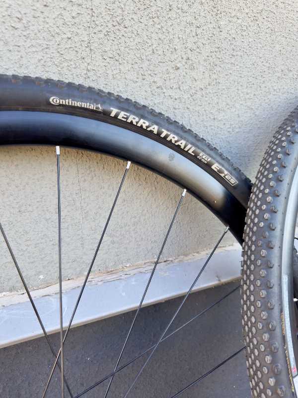Колеса Vision TEAM 30 DISC CL TLR 28