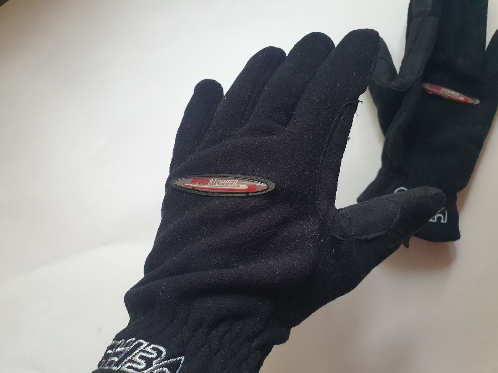 перчатки флисовые wind stopper мембрана