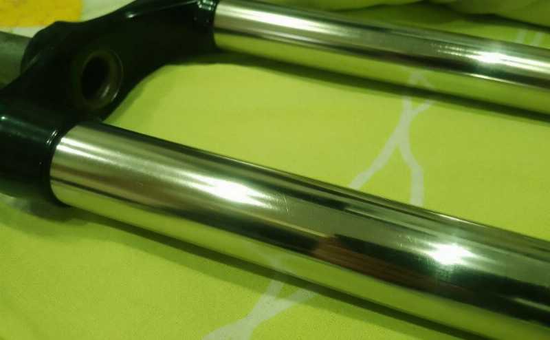 Вилка Rockshox TK Silver Solo Air 100-120mm, под колеса 27.5 дюйма, эксцентрик