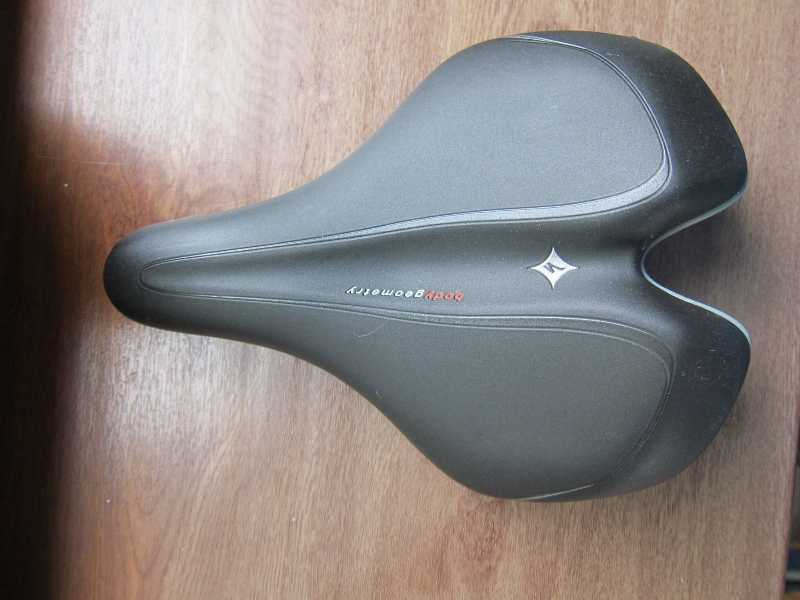 седло Specialized Gel Sonoma Sport Широкое 190мм