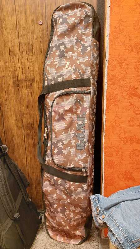 Чехол для сноуборда BONE