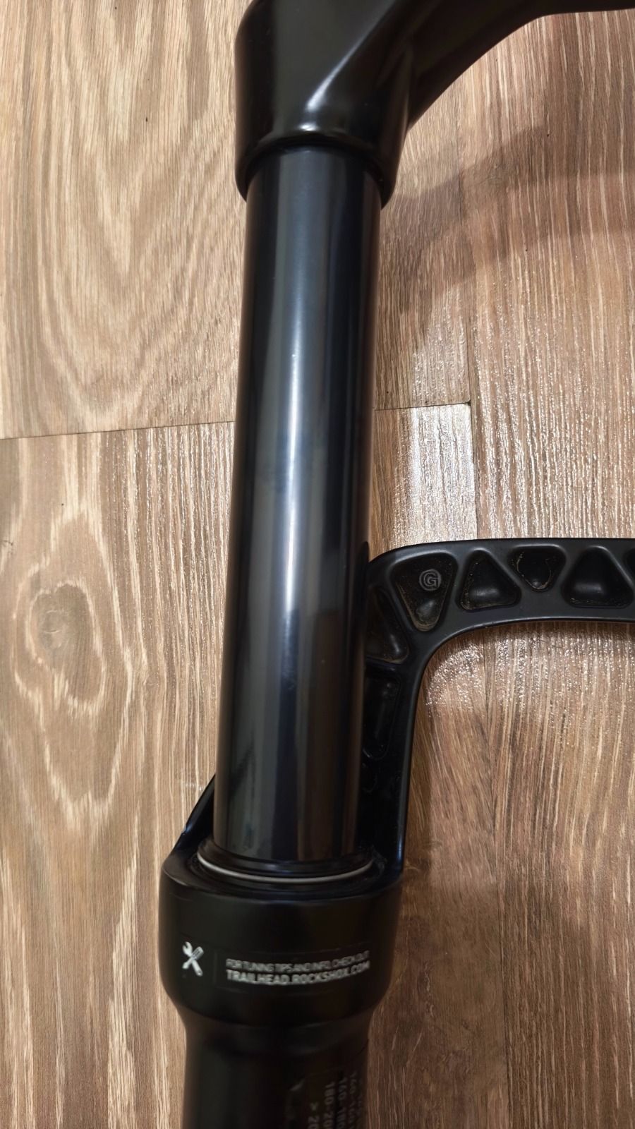 Вилка rock shox recon 29 silver, 15x110.