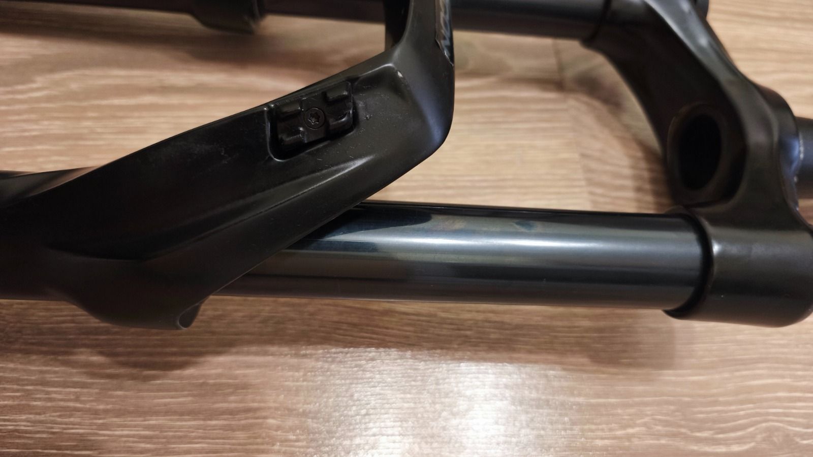 Вилка rock shox recon 29 silver, 15x110.