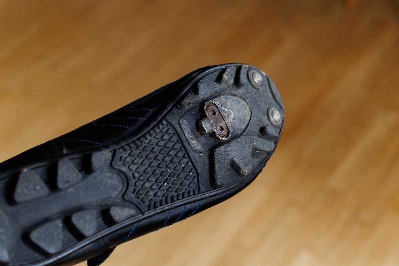 осенние\зимние велотуфли - Exustar MTB Winter SPD с шипами. 45 размер.