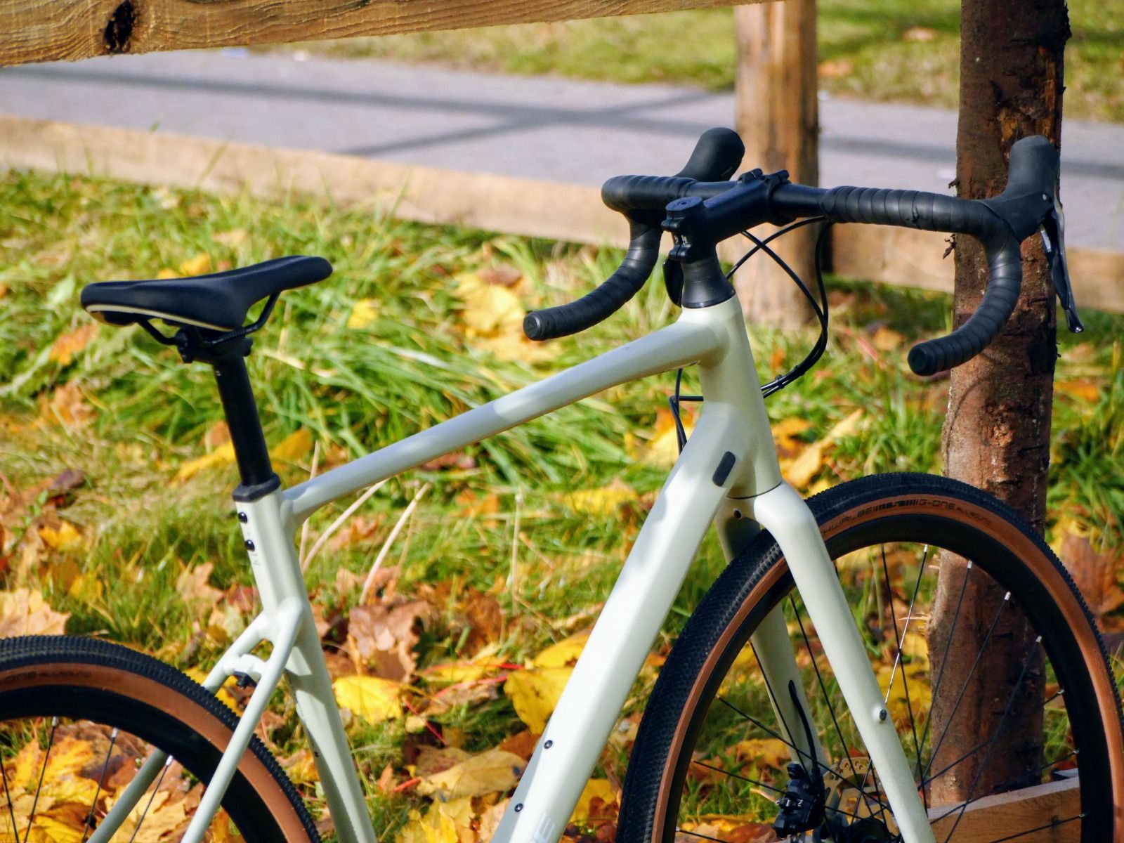 Гревел CUBE Nuroad Pro 2026 1x11s Cues размер L