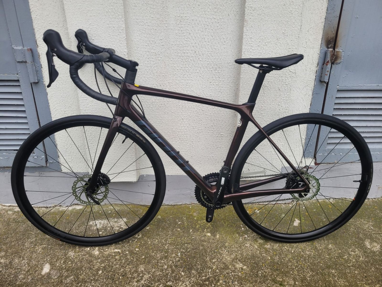 Карбоновый велосипед GIANT TCR Advanced 2 Disc PRO Compact - 2024.