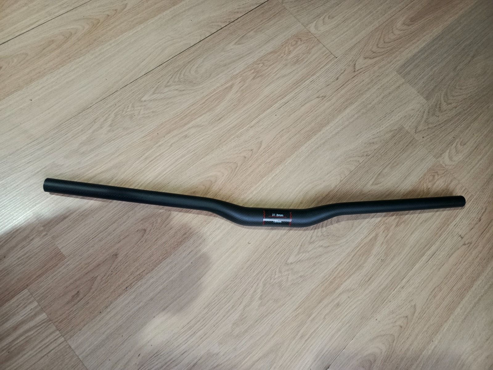 Карбоновый руль.