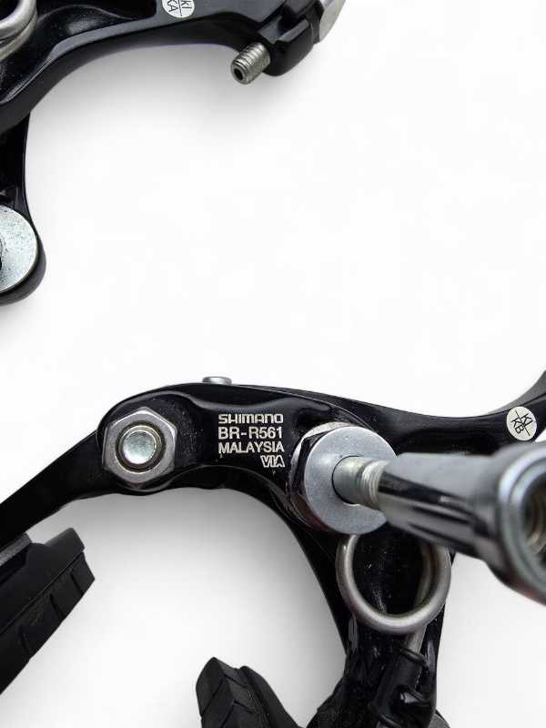 Комплект ободных тормозов Shimano BR-R561