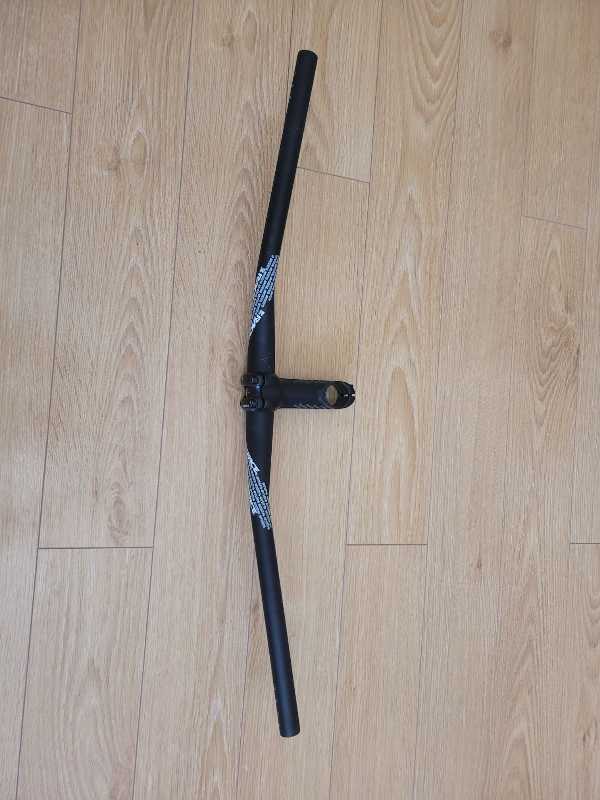 Руль с выносом  RACE FACE EVOLVE