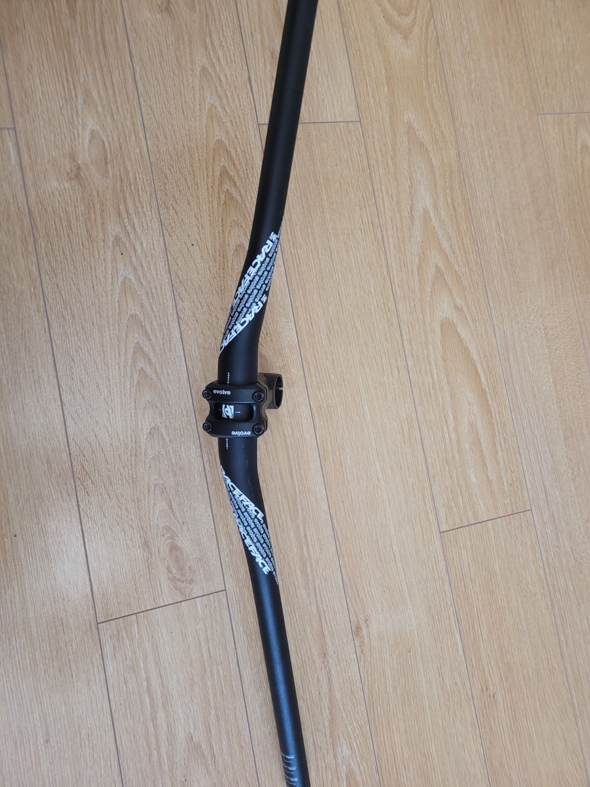 Руль с выносом  RACE FACE EVOLVE