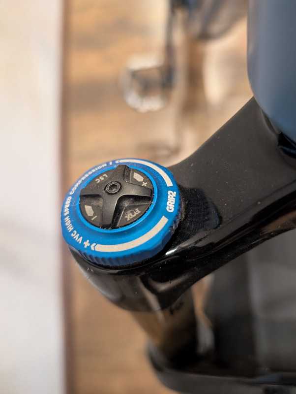 Fox 34 Factory GRIP2 29