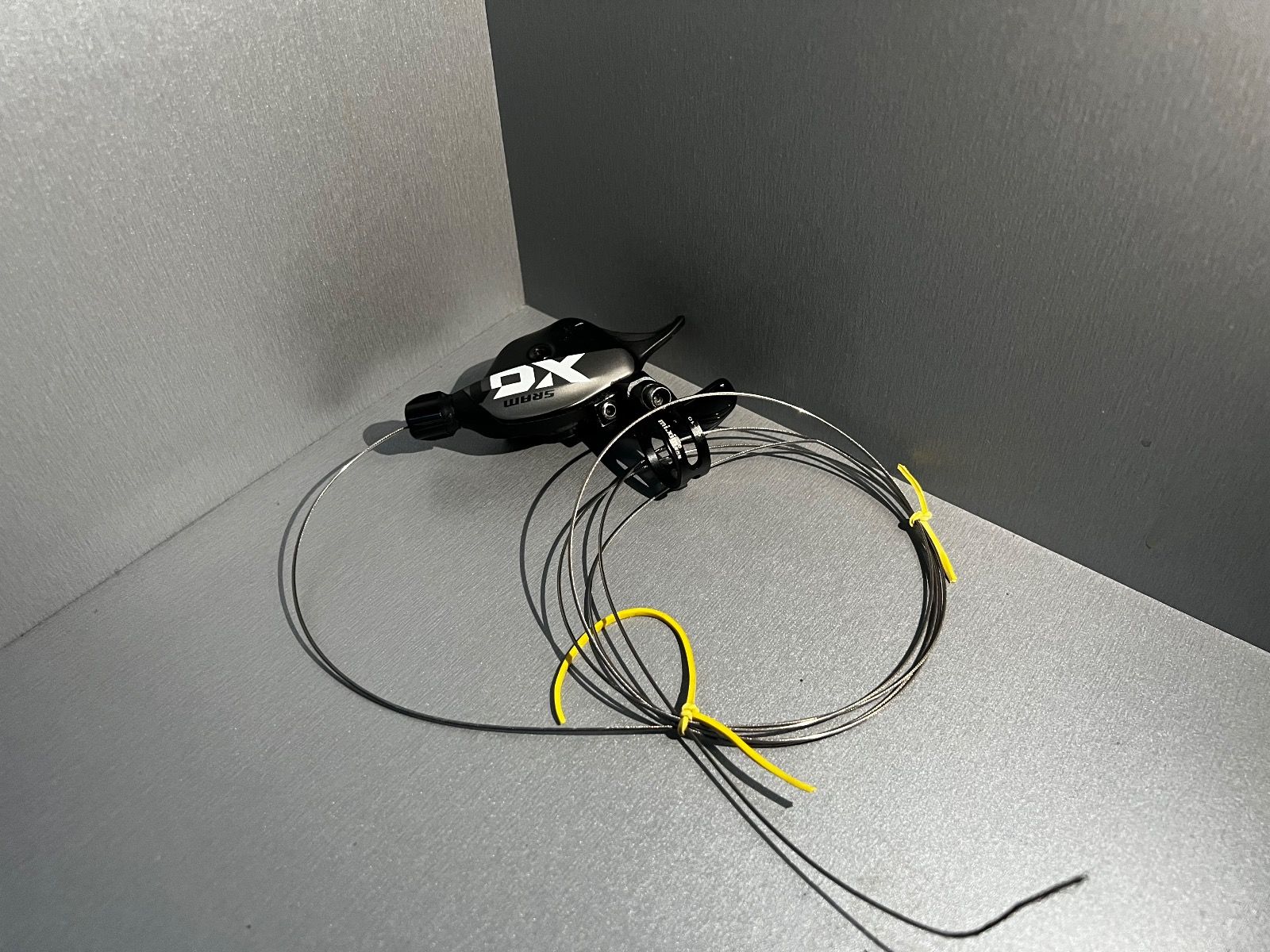 Манетка sram x01 12sp