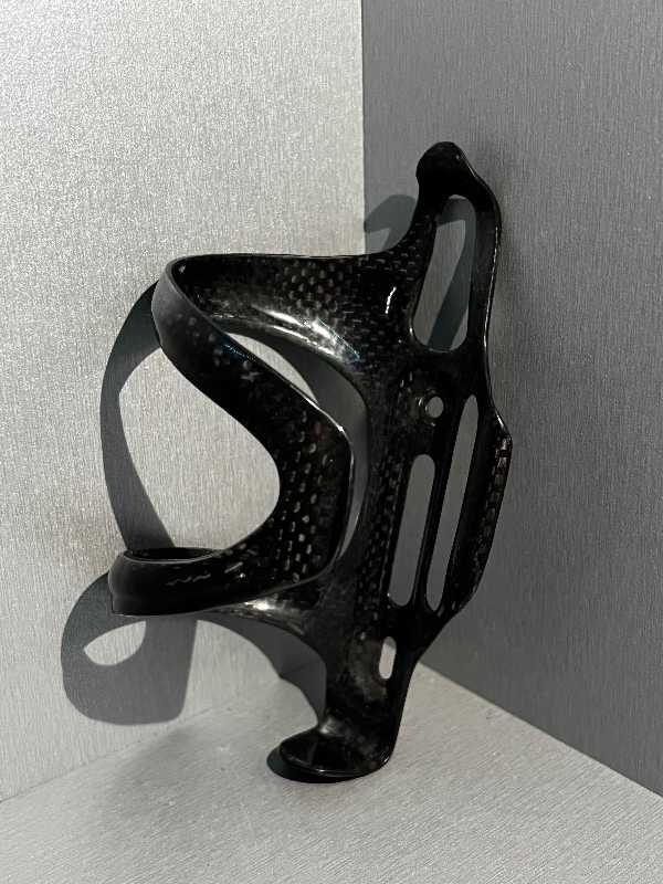 Карбоновый флягодержатель