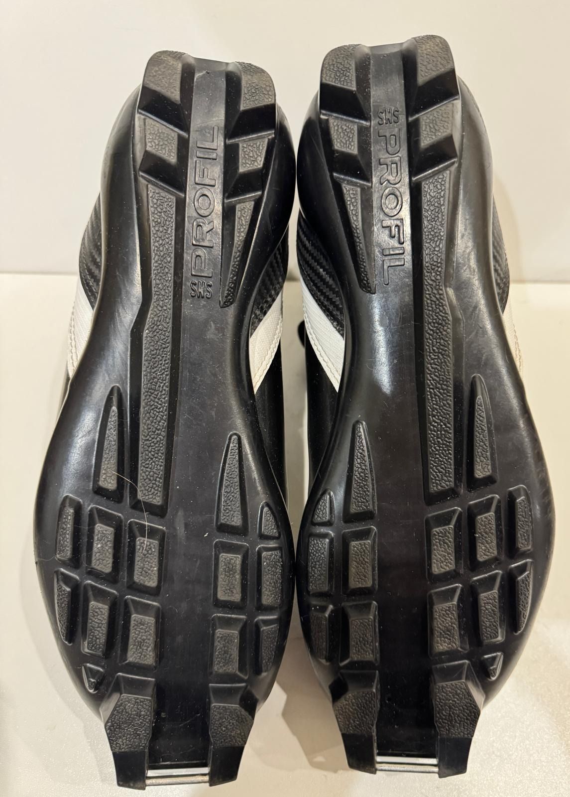 Лыжные мужские ботинки Salomon 44 размер