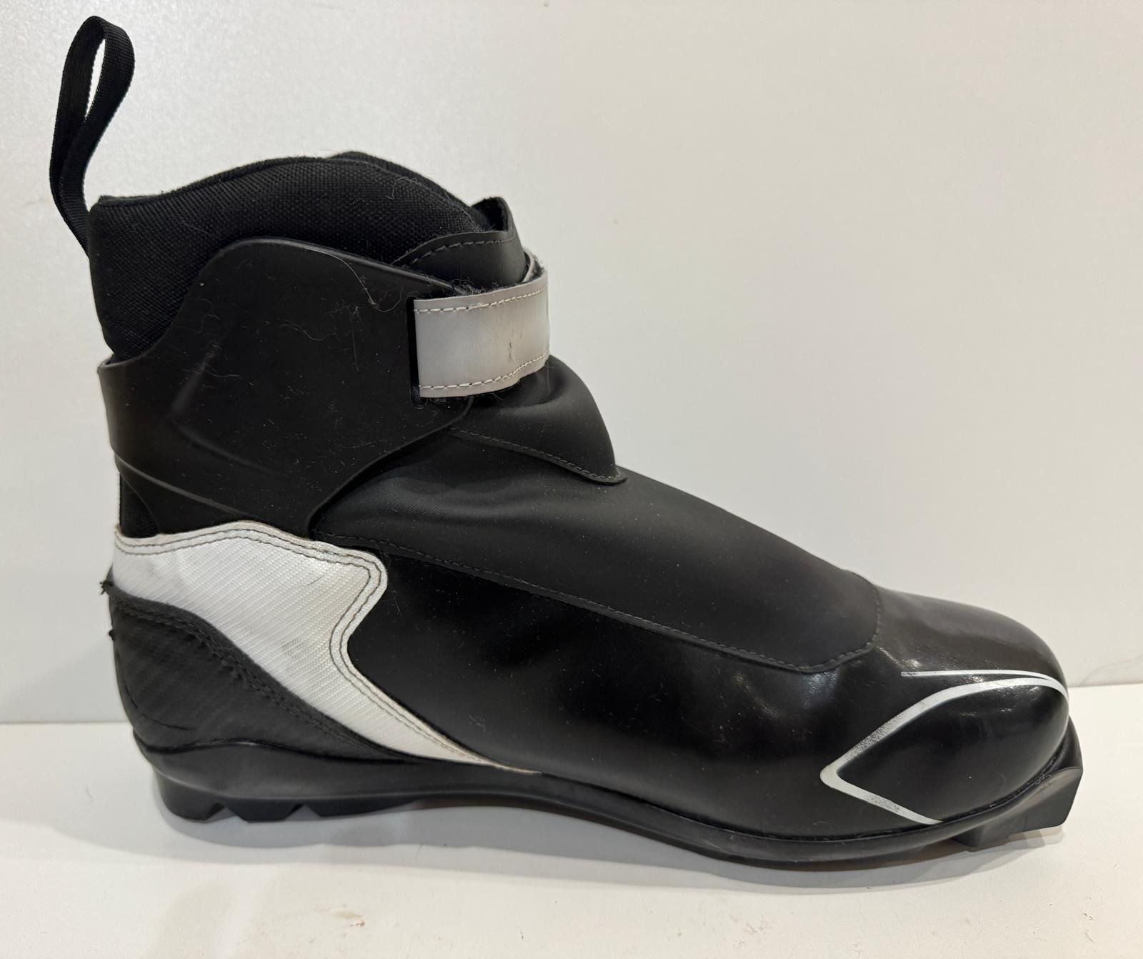 Лыжные мужские ботинки Salomon 44 размер