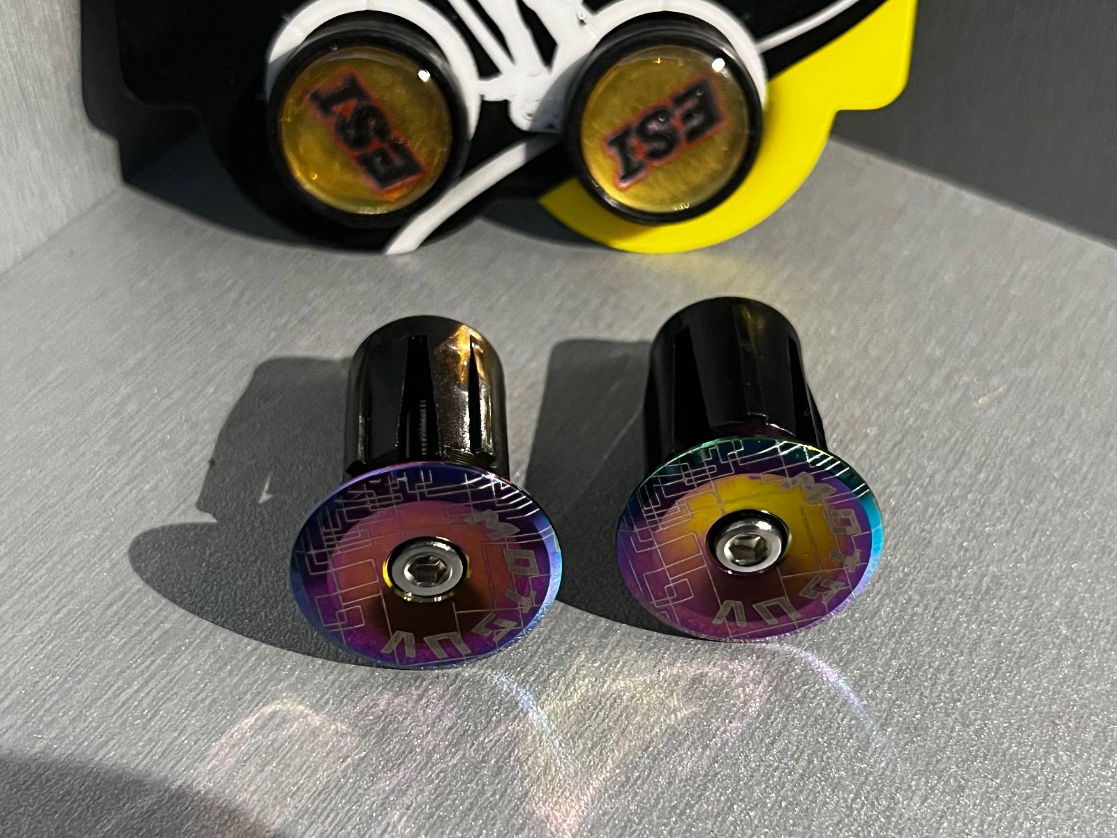 Беренды esi,motsuv