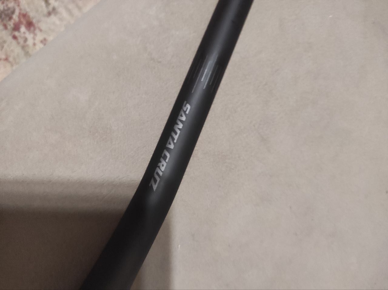 Шикарный новый руль Santa Cruz 800мм 20мм райз