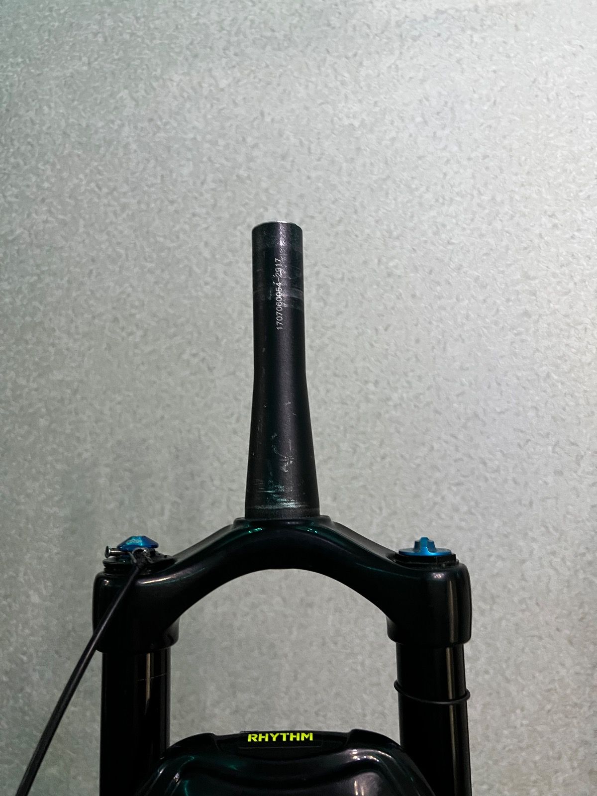 Вилка fox rytmnh 32