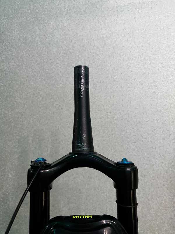 Вилка fox rytmnh 32