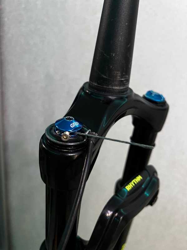 Вилка fox rytmnh 32