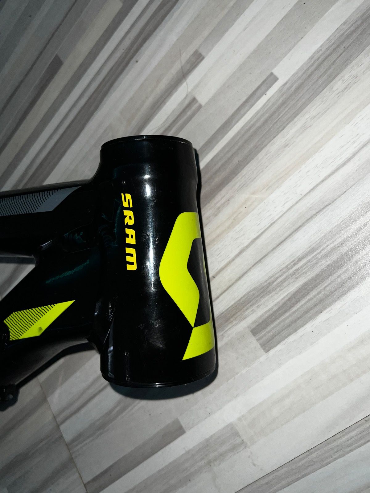 Рама scott scale 950