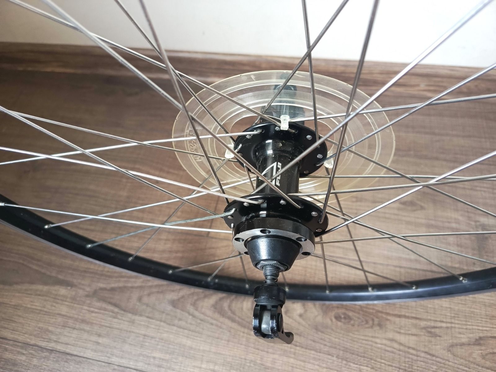 Колесо заднее 26 (под дисковый и ободной тормоз)