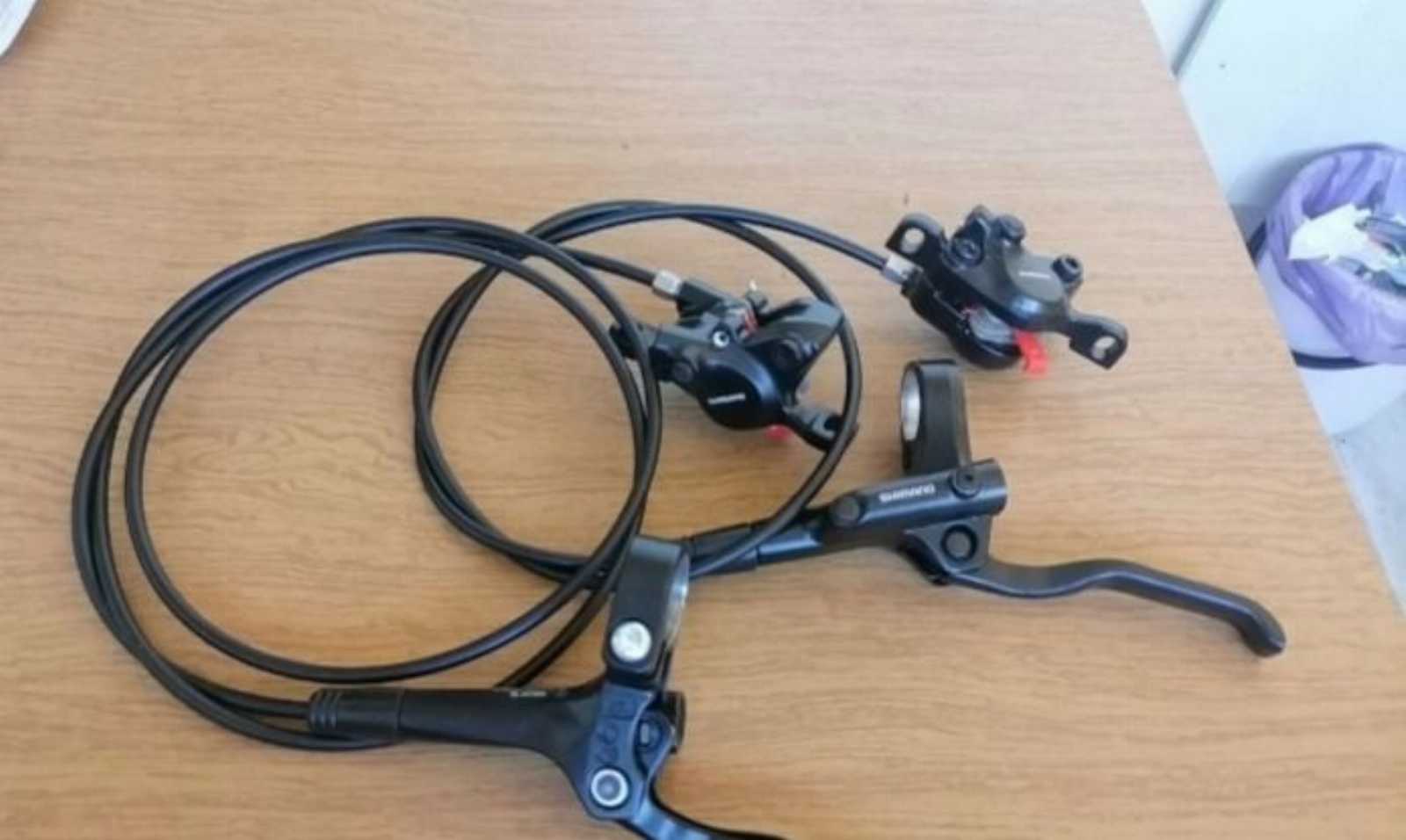 Тормоза Shimano MT200