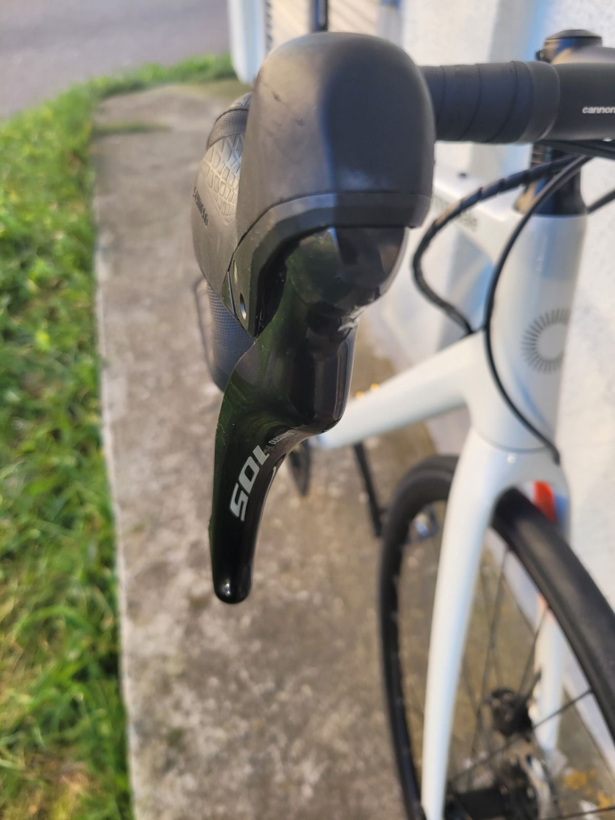 Карбоновый велосипед Cannondalle Syhapse 2024 год.