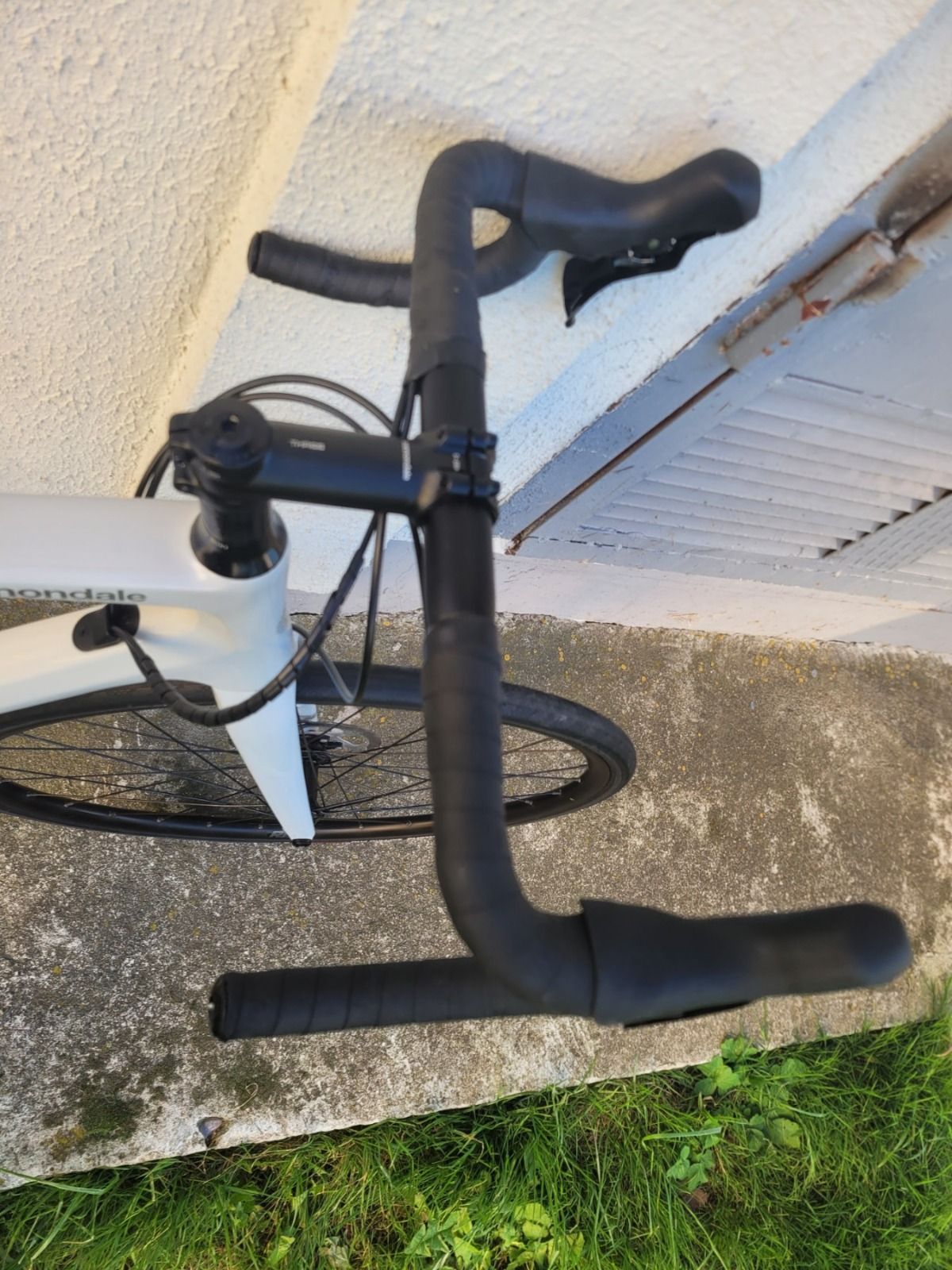 Карбоновый велосипед Cannondalle Syhapse 2024 год.