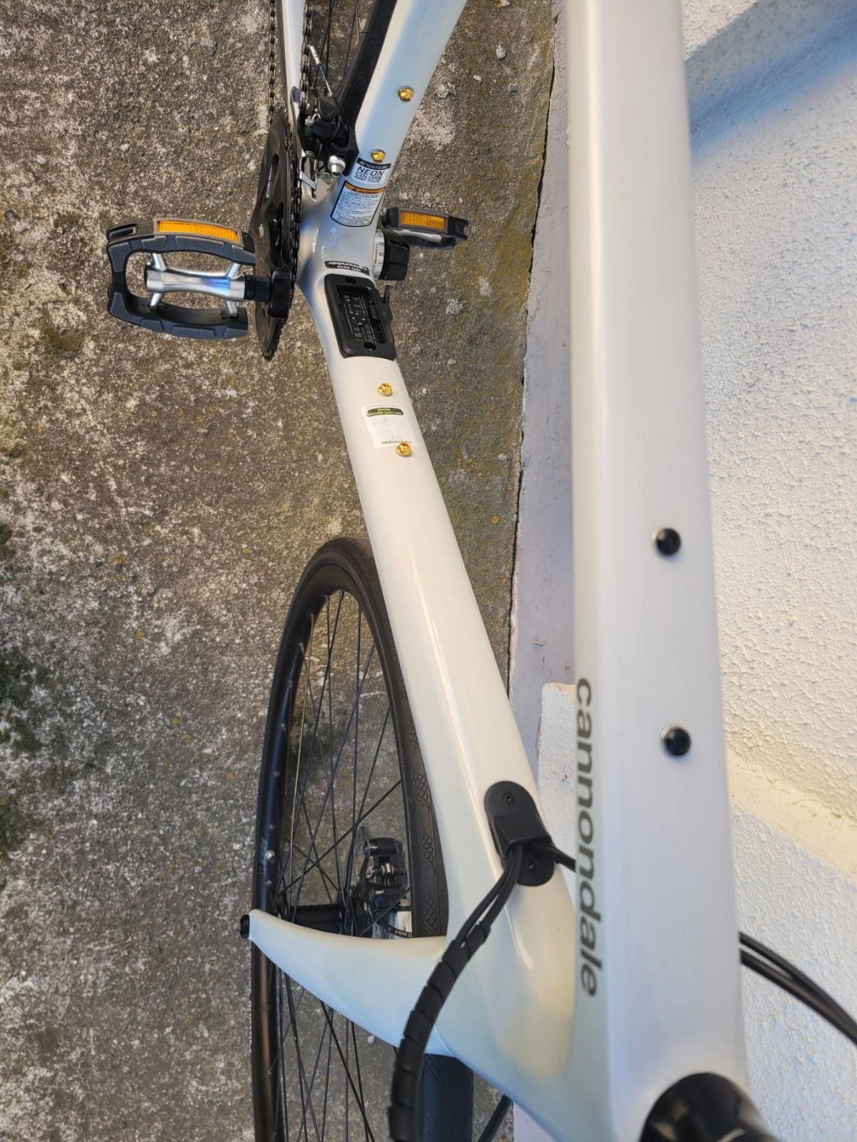 Карбоновый велосипед Cannondalle Syhapse 2024 год.