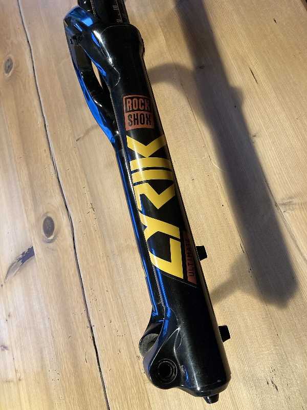 RockShox Lyrik Ultimate RC2 27,5