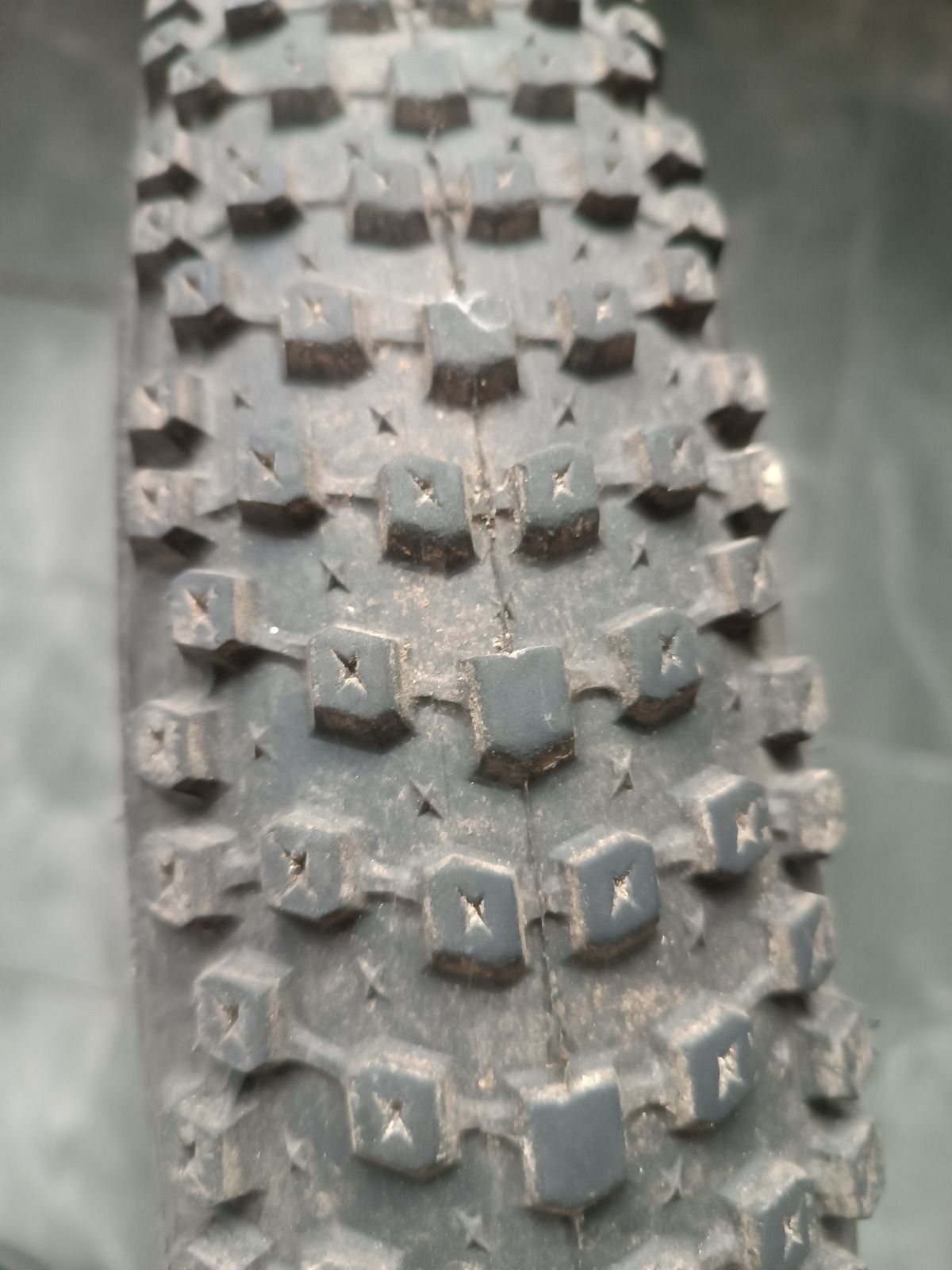 Покрышка WTB Bridger 27.5x3.0 Plus