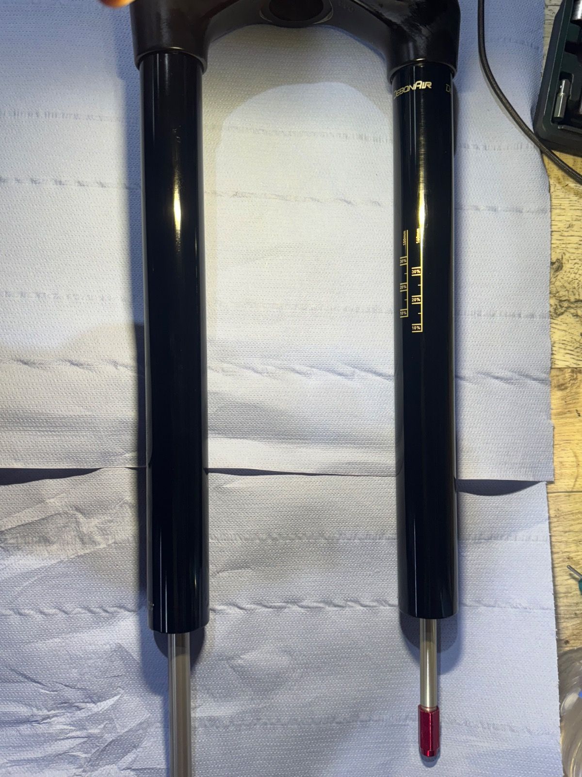 Вилка RockShox Yari RC 29 150 DebonAir