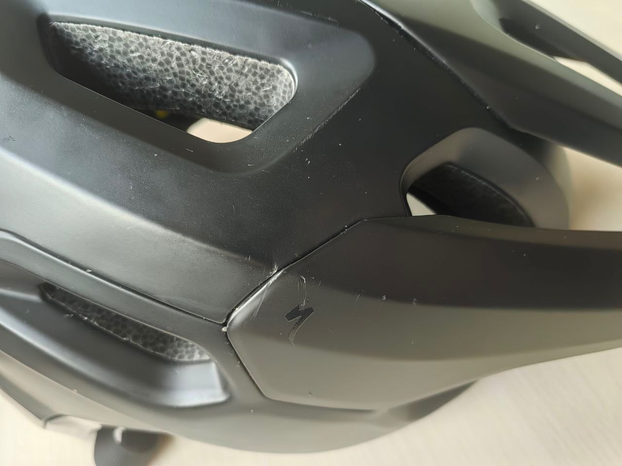 Шлем велосипедный Specialized Tactic 4 MIPS