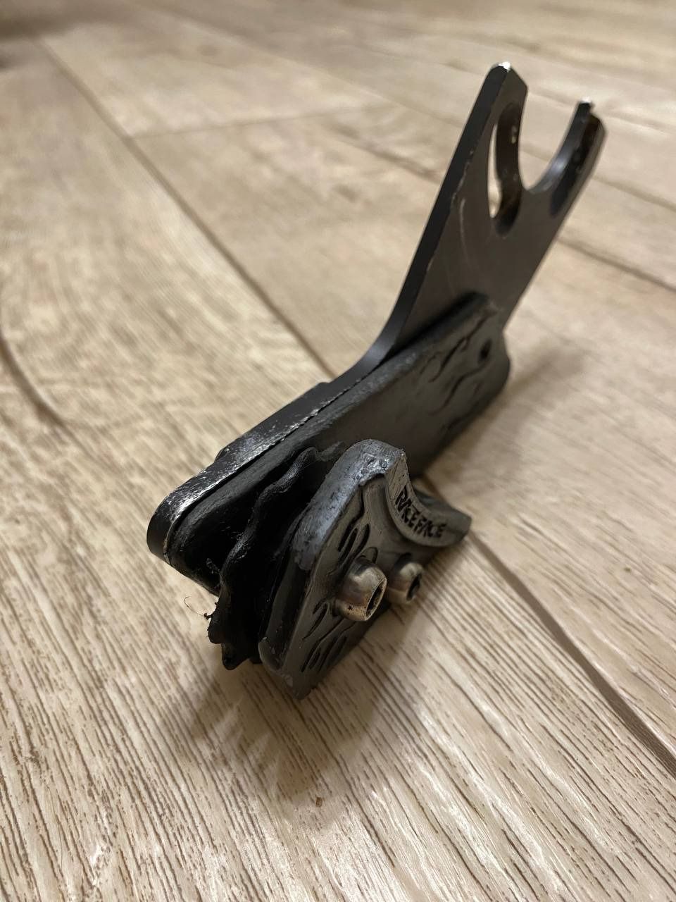 Успокоитель цепи Race Face