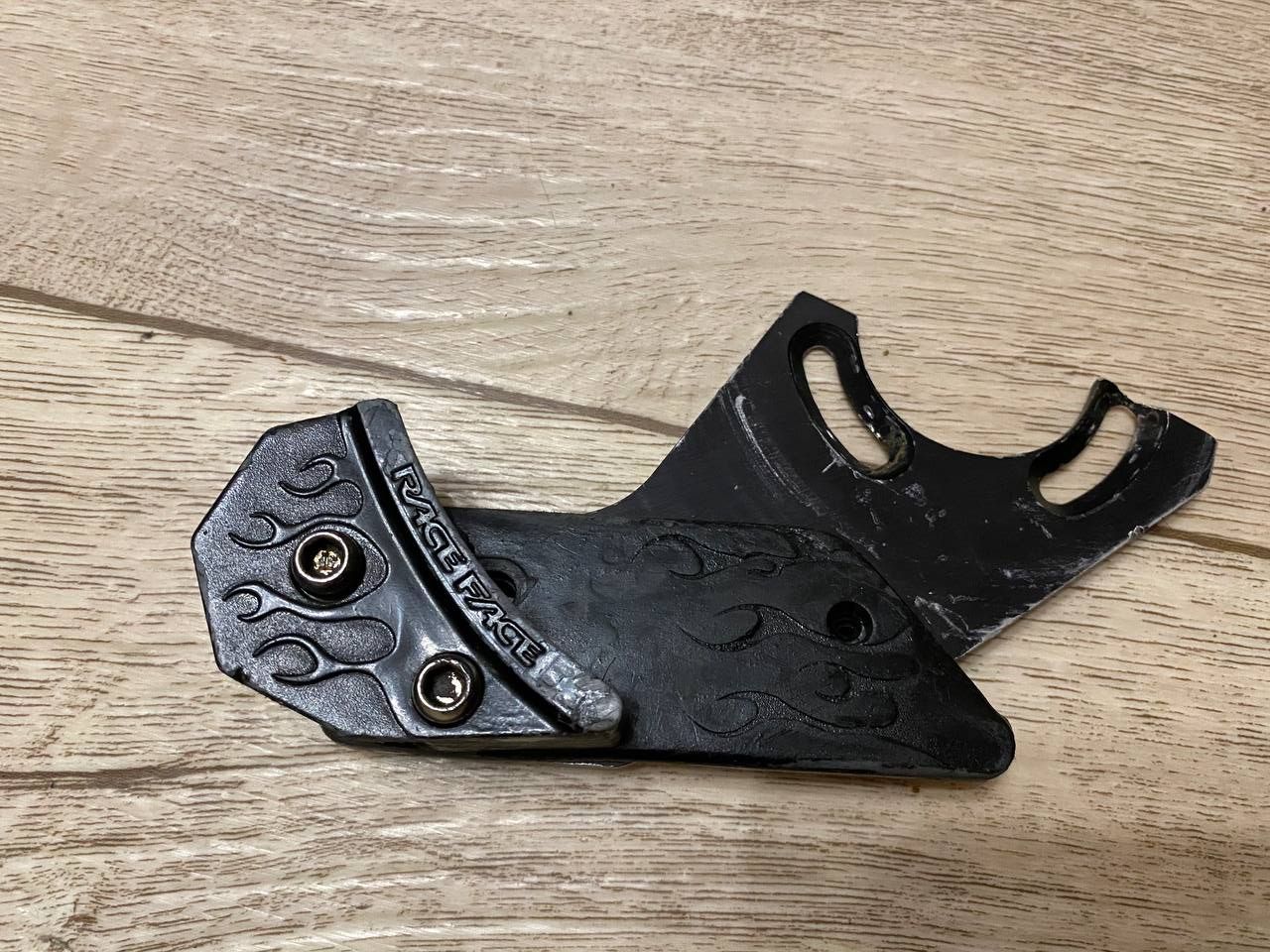 Успокоитель цепи Race Face