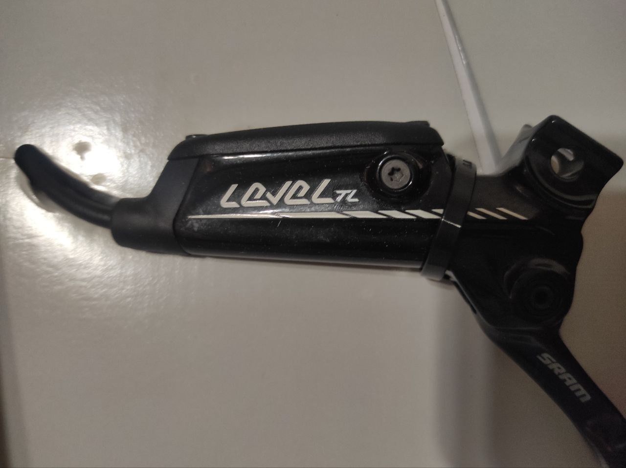 Новый передний тормоз SRAM Level TL 950см