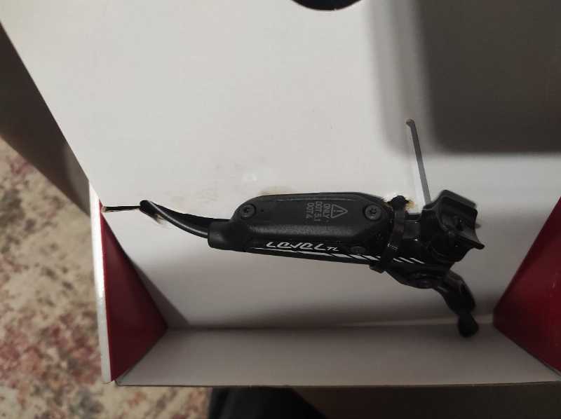 Новый передний тормоз SRAM Level TL 950см