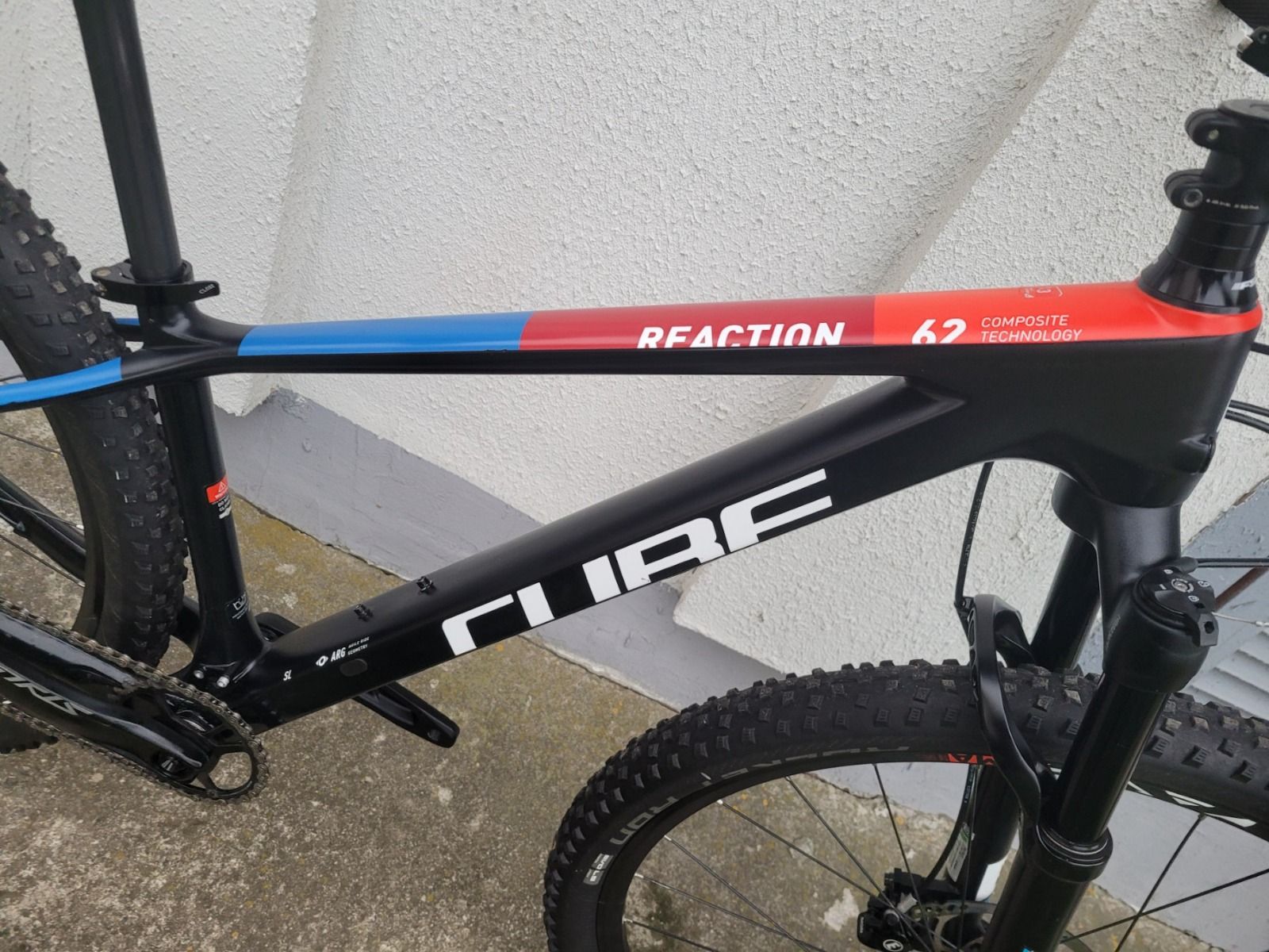 Карбоновый велосипед CUBE Reaction C:62, рама S.