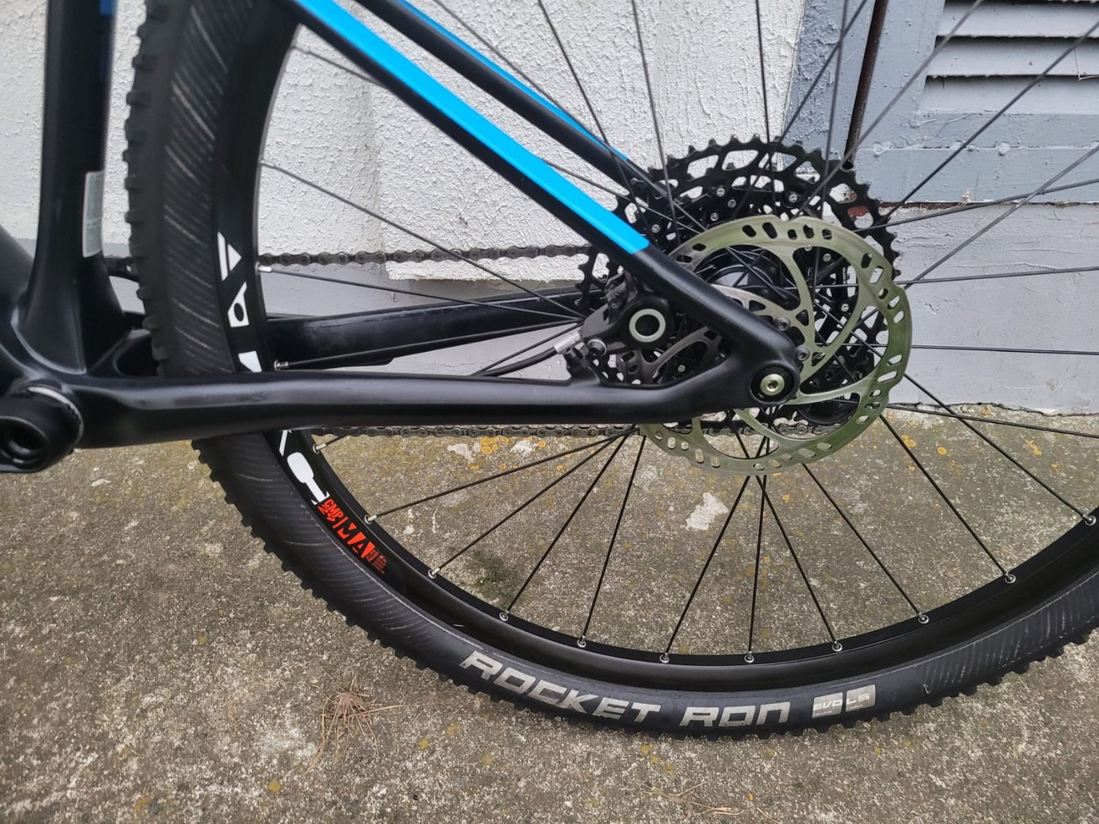 Карбоновый велосипед CUBE Reaction C:62, рама S.